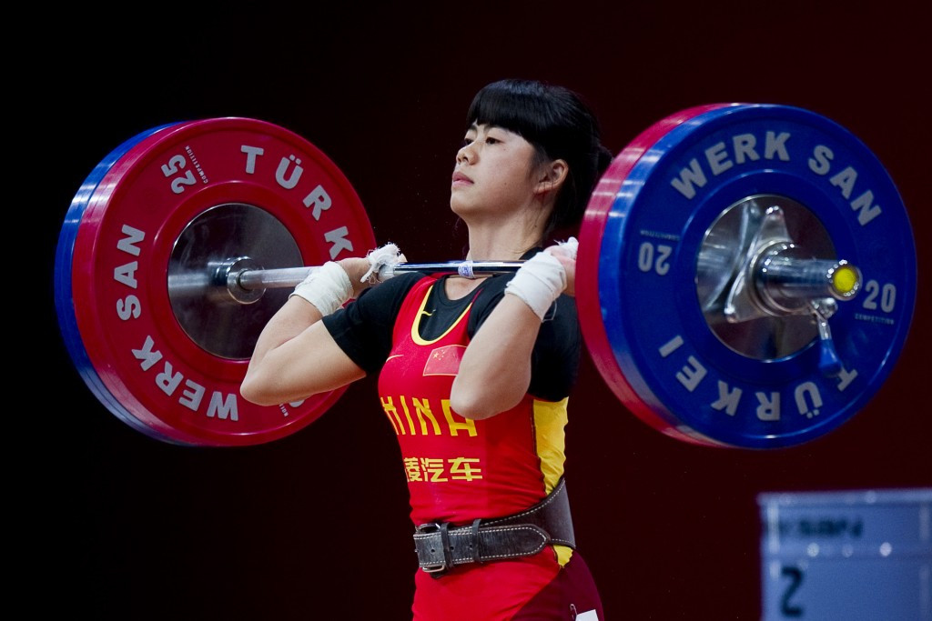 Two-time world champion Tan Yayun was among the Chinese winners on the opening day of the Asian Weightlifting Championships ©Getty Images