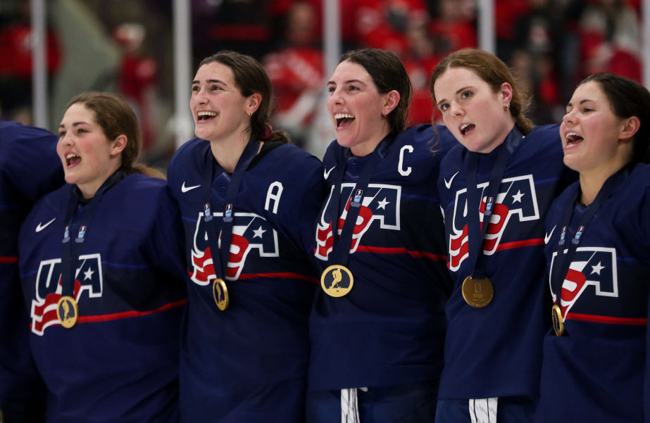 USA celebrates after defeating Canada 6-3 in the final of the IIHF Women's World Championship 2023. GETTY IMAGES