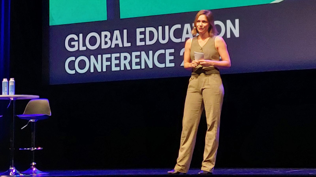 Nathalie Péchalat, former ice dancing champion, at the Global Education Conferences. 'X' (AFLD-FRANCE)