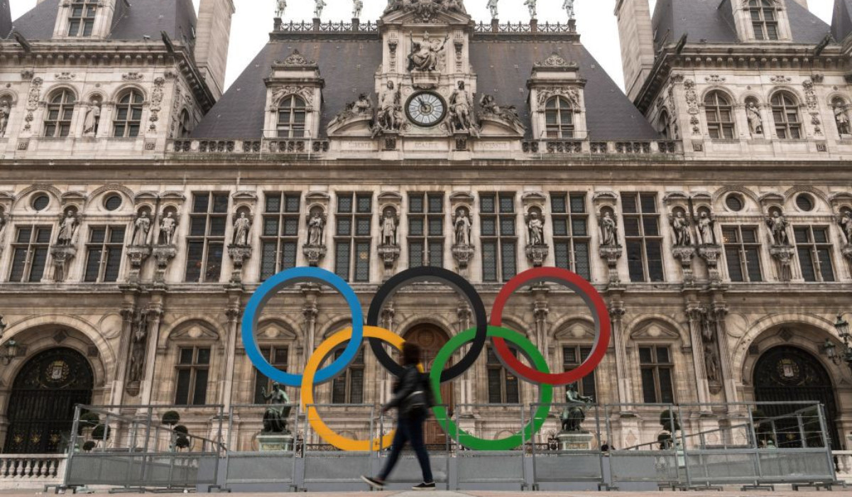 Paris denies stolen briefcase contained Olympic security plans