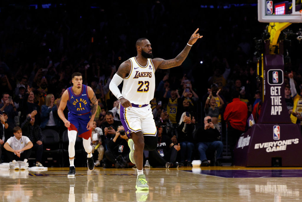 LeBron James' monumental milestone: 40,000 points and counting!