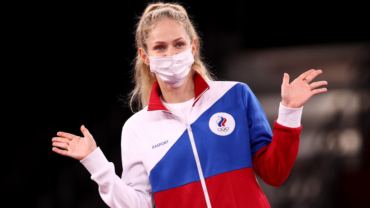 Tokyo 2020 silver medallist Tatiana Minina will compete as Individual Neutral Athlete. GETTY IMAGES