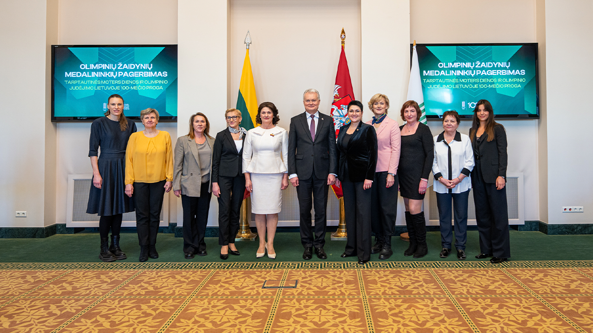 Lithuanian Olympic medallists honoured for Women's Day and Olympic Centenary. LNOC