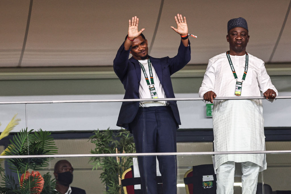 Samuel Eto'o (L), president of the Cameroon Football Federation, at the 2024 Africa Cup of Nations. GETTY IMAGES
