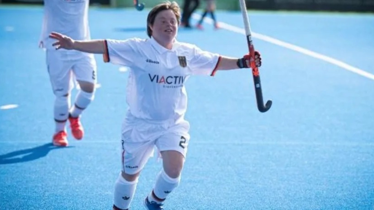 Germany' Chloé Lucy Beloin, player for the German Specialhockey Team. FIH