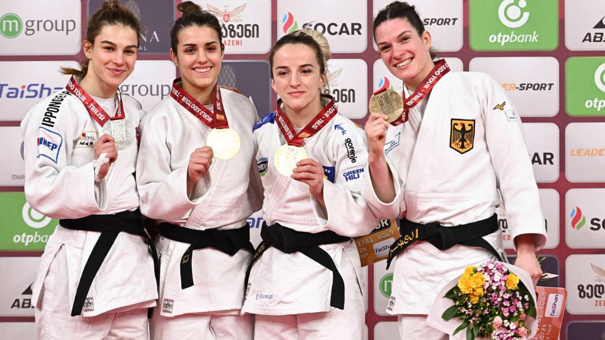 Podium in the women's -52 kg category. IJF