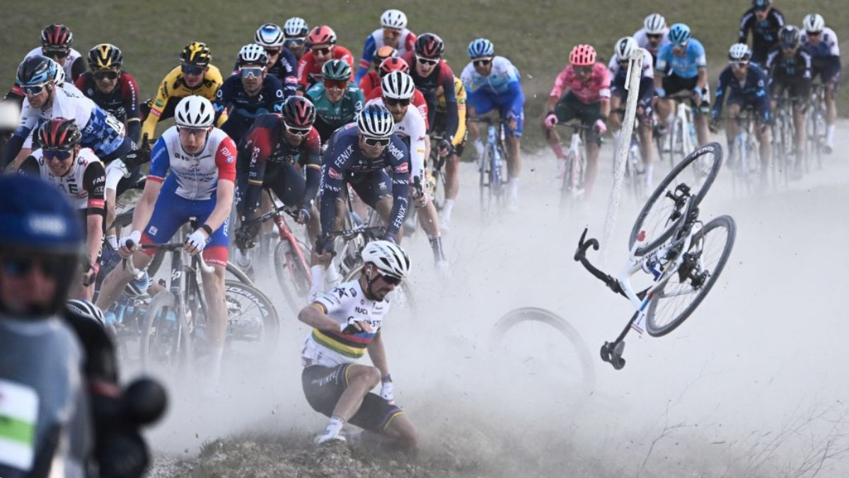 Julian Alaphilippe goes flying after crashing out of the Strade Bianche. GETTY IMAGES