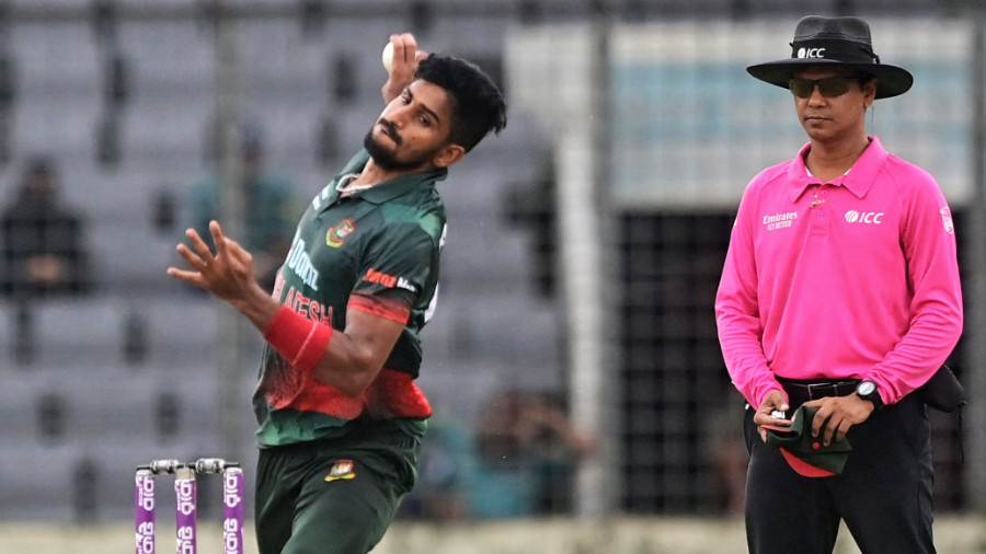 Ibne Shahid (R) umpires match between Bangladesh and New Zealand on September 2023. GETTY IMAGES
