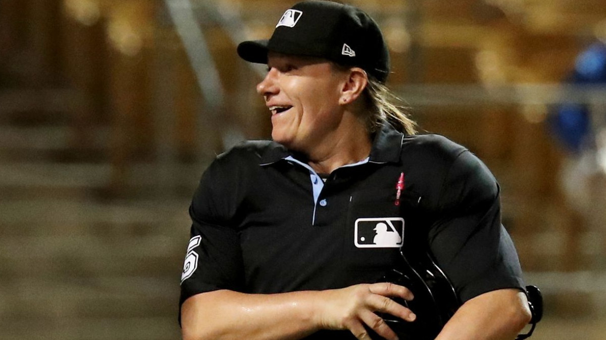 Jen Pawol - first female MLB umpire ever? WBSC