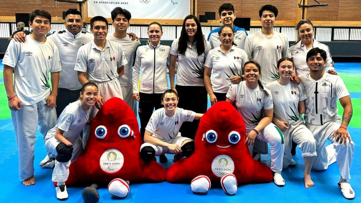 Mexican para-taekwondo athletes on training camp in France