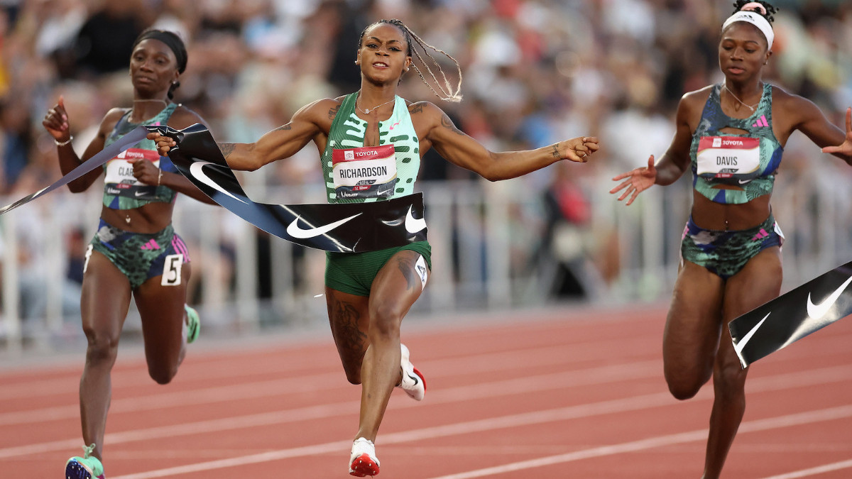 Sha'Carri Richardson (C) wins the 100m at the USA trials on 07 July 2023 in Eugene. GETTY IMAGES