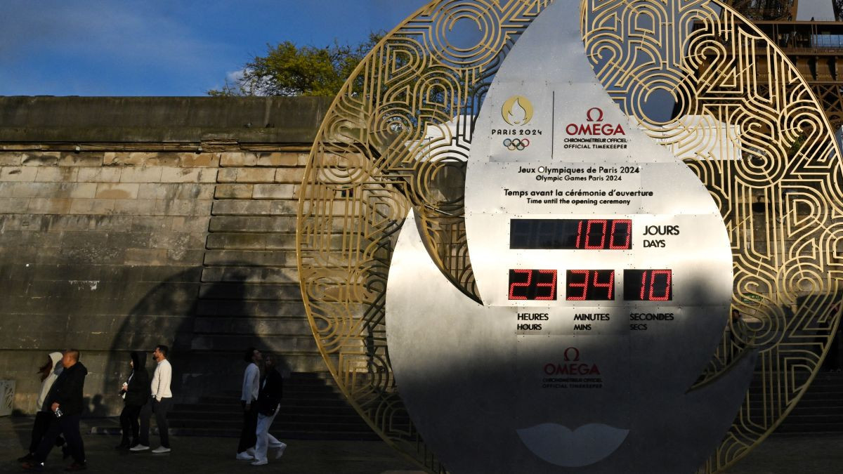 A countdown clock for the Paris 2024 Olympic Games in front of the Eiffel Tower. GETTY IMAGES
