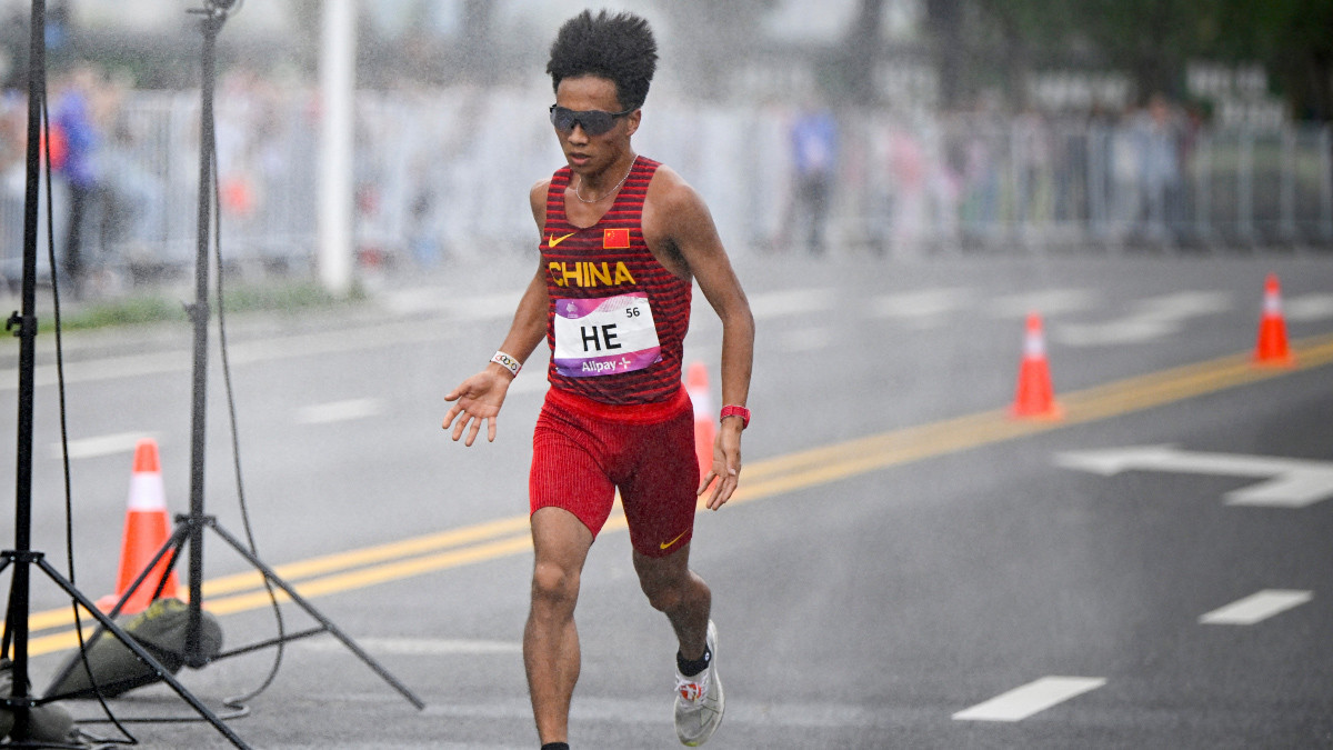 Beijing half marathon top four disqualified after investigation