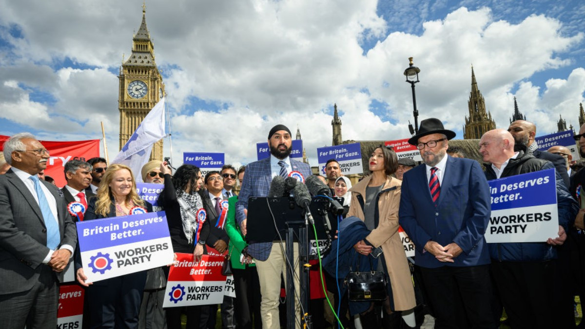 
Panesar, accompanied by Galloway in the announcement of his candidacy. GETTY IMAGES