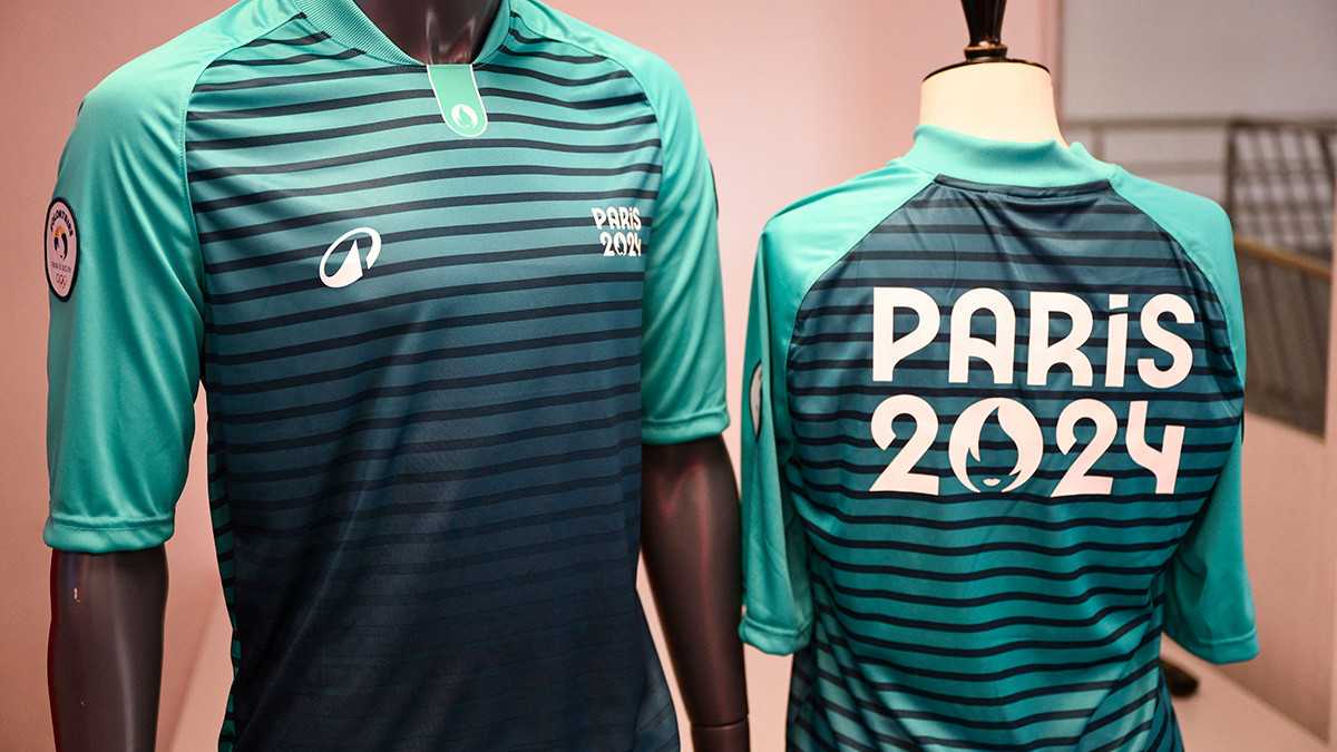 Outfits for the volunteers for the Paris 2024 Olympic Games. GETTY IMAGES