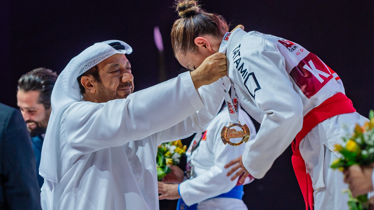 Vice Chairman of the UAE Jiu-Jitsu Federation Mohamed Salem Al Dhaheri (left) at the medal ceremony. ACTION UAE