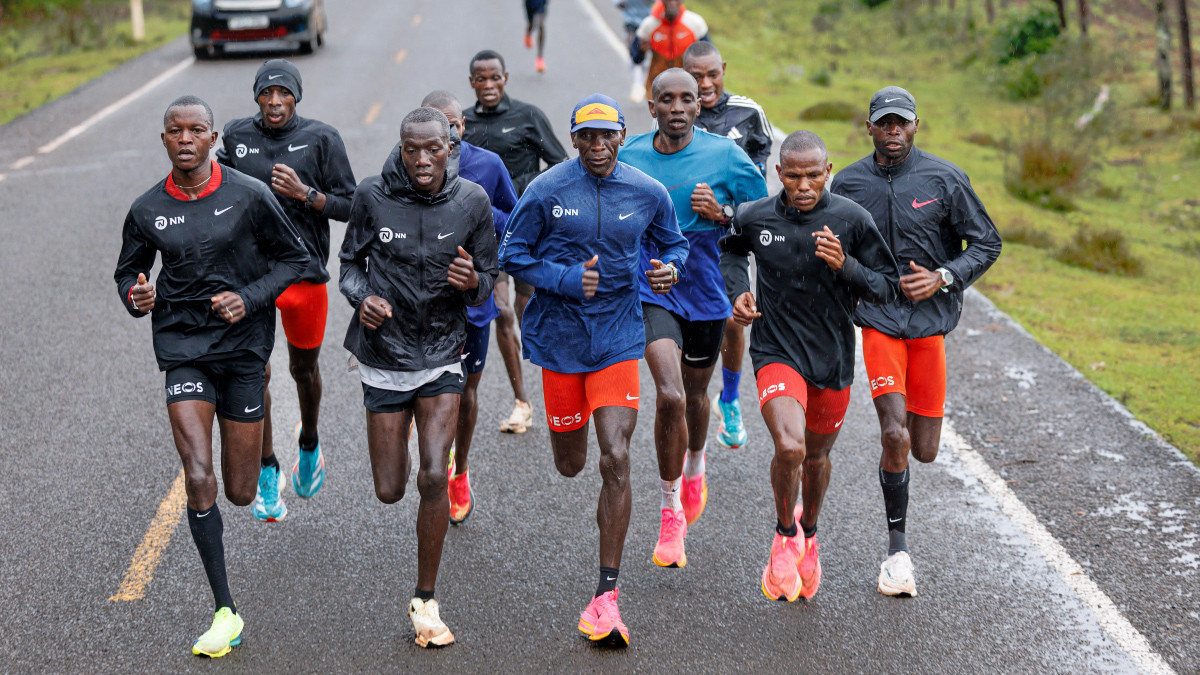 Kipchoge leads a speed session in Kaptagat.  TONY KARUMBA/AFP via Getty Images