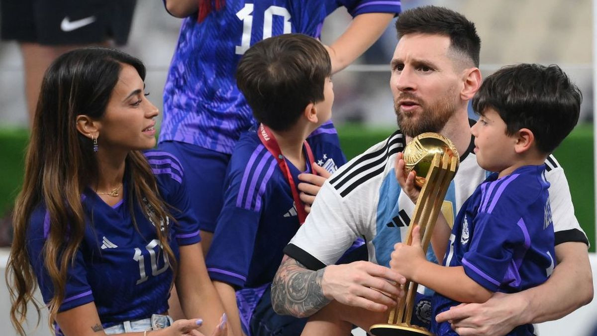 Messi and his family decided against going to Newell's Old Boys, among other reasons, due to the insecurity in Rosario, Argentina. GETTY IMAGES