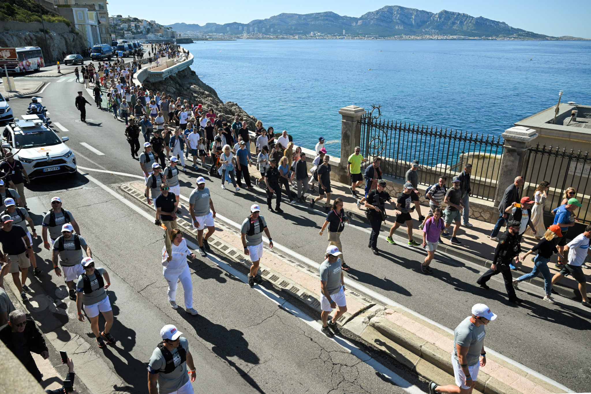 First day of the Olympic torch relay through the Marseille streets. GETTY IMAGES