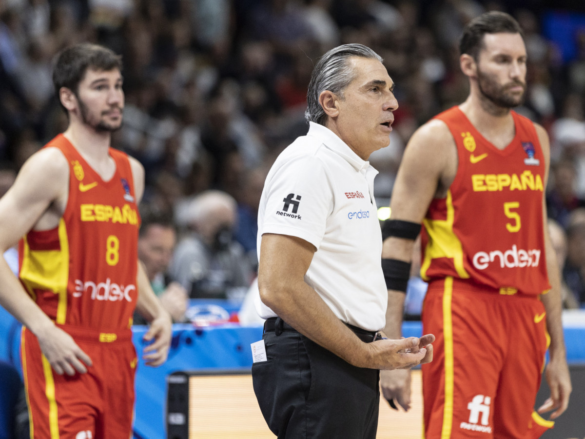 Four more years: Spain's basketball boss renews coaching staff