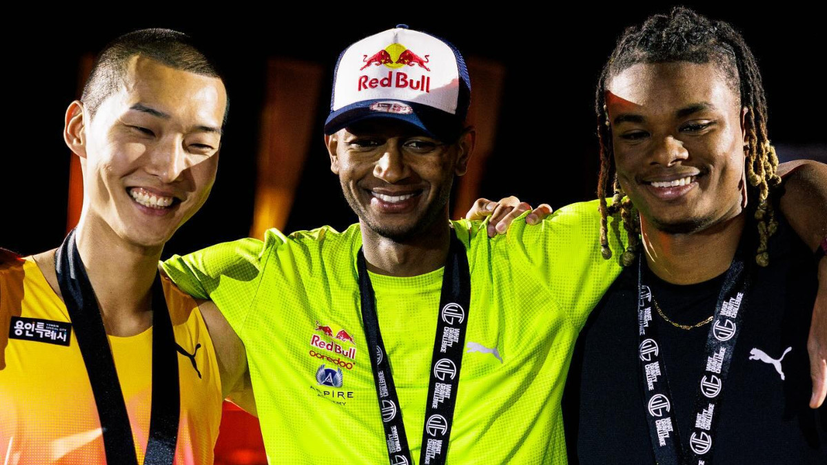 Sanghyeok Woo, Barshim and Harrison, happy together after the What Gravity Challenge. WGC