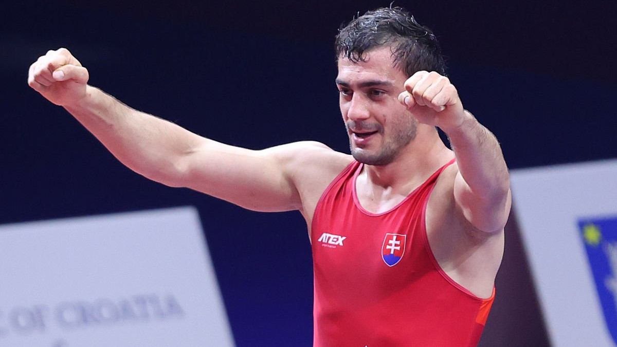 Former Russians dominate at Freestyle Wrestling World Qualifiers