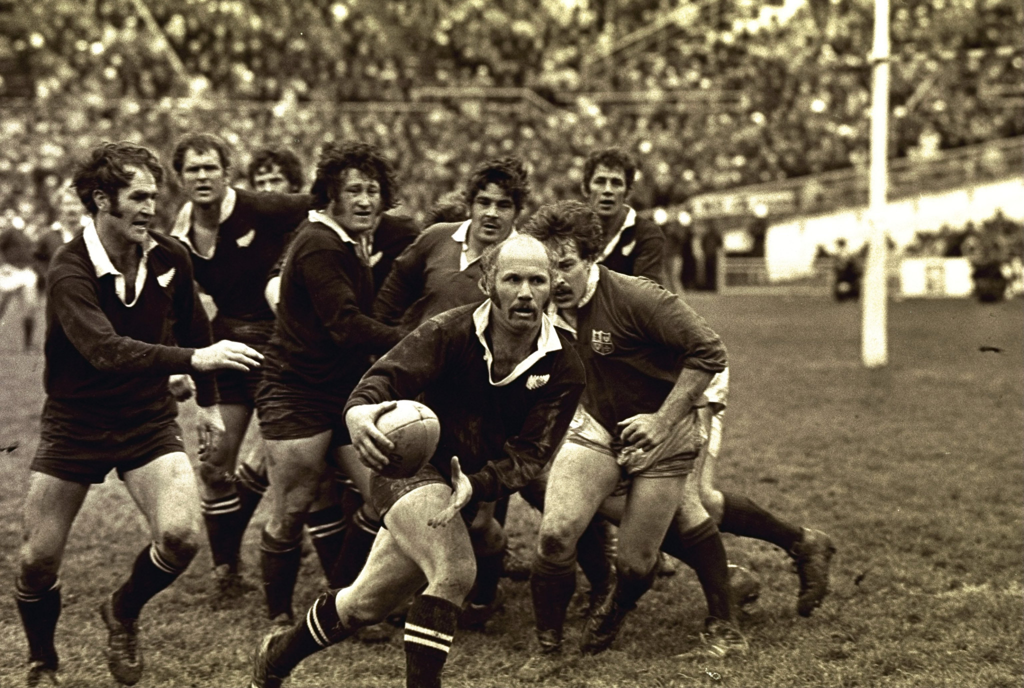 Rugby legend Sid Going (centre) has sadly passed away at the age of 80. GETTY IMAGES