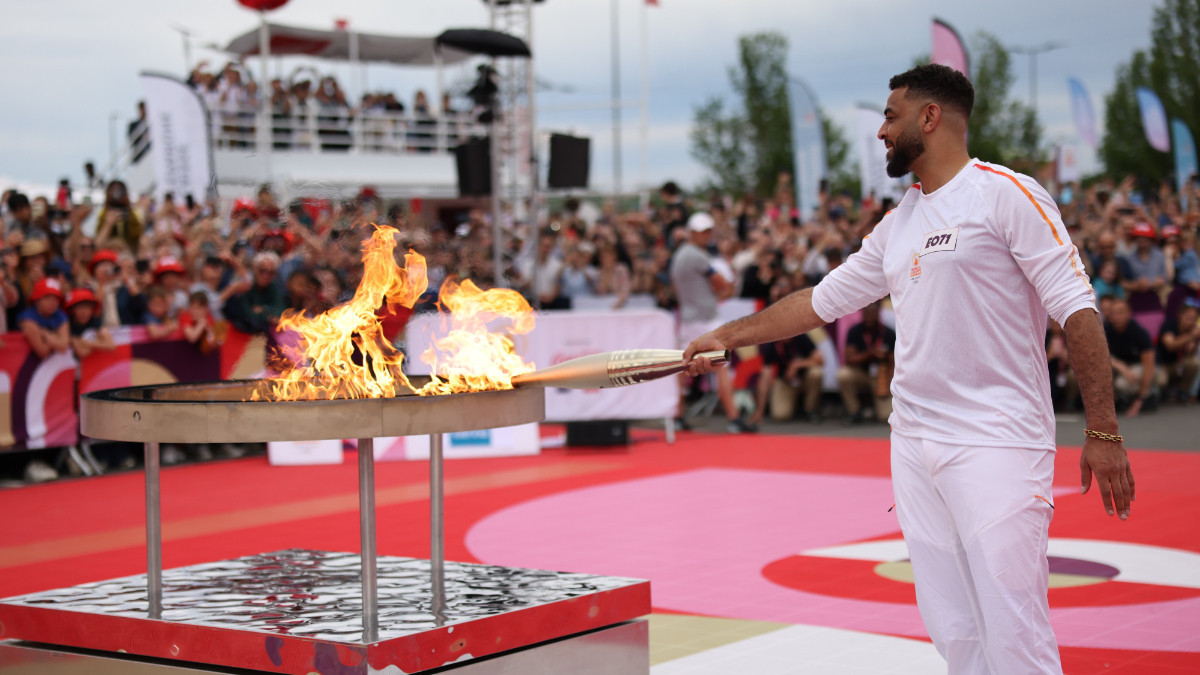 Earvin Ngapeth, an Olympic gold medallist with the French national volleyball team, lit the cauldron. PARIS 2024