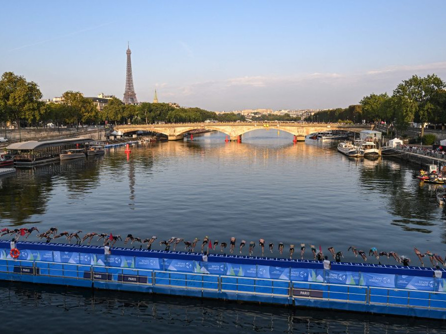 Dirty Seine sparks new drama at Paris Olympics