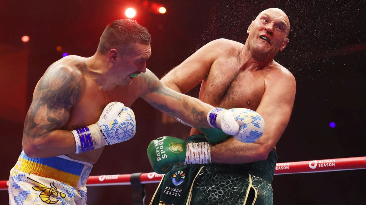 Oleksandr Usyk punches Tyson Fury during the IBF, WBA, WBC, WBO and Undisputed Heavyweight titles' fight versus Tyson Fury on May 2024 in Riyadh. GETTY IMAGES
