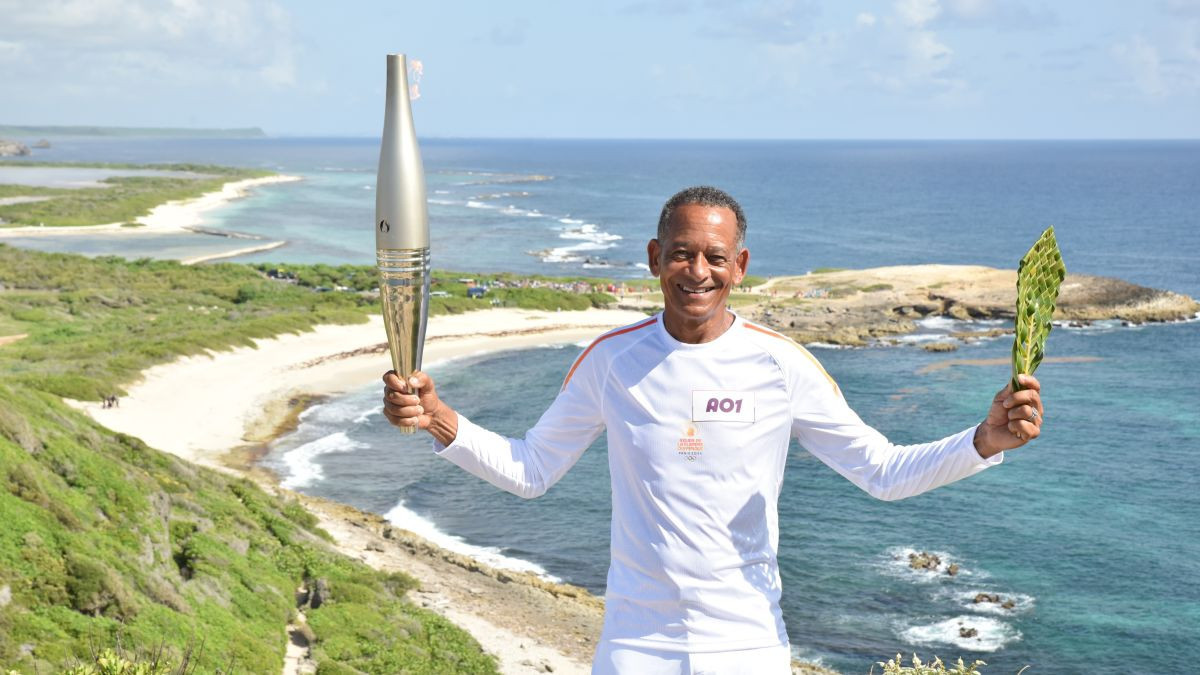 Torch Relay Stage 32: Celebrations like never before in Guadeloupe
