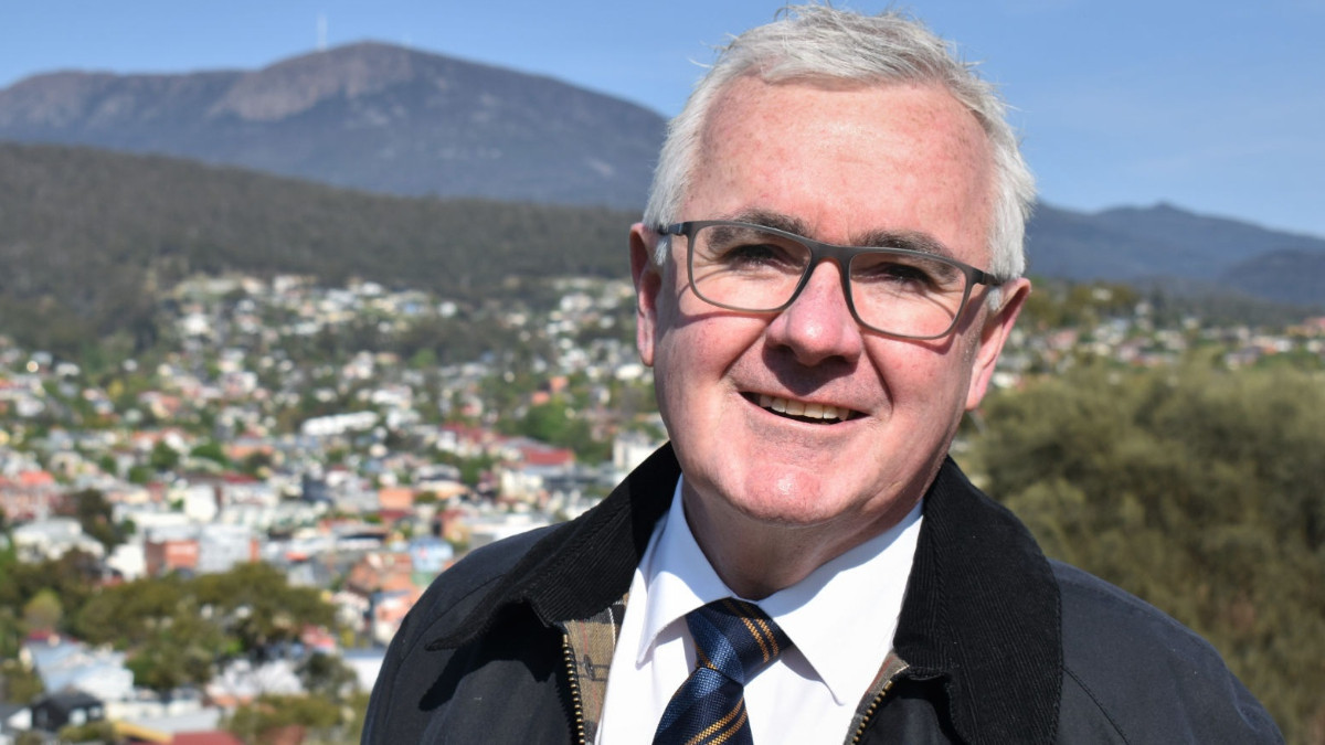 Andrew Wilkie is an independent member of the Australian Parliament. ANDREW WILKIE