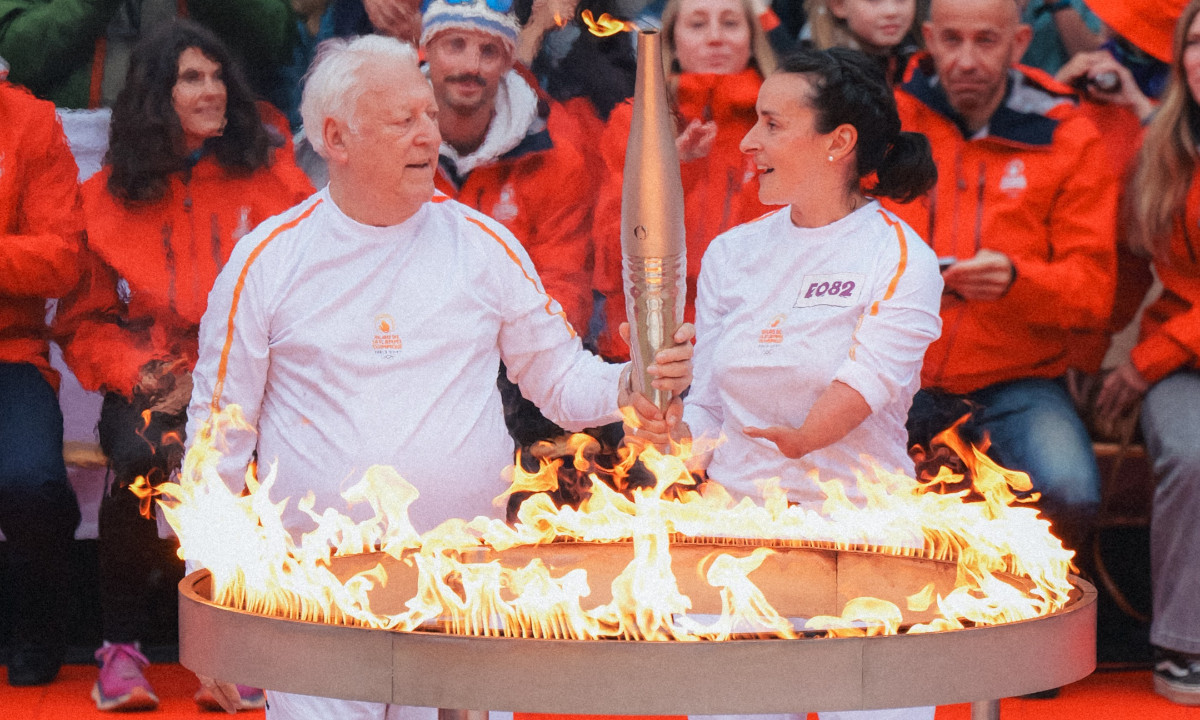 Marie Bochet and historic the Alain Calmat lit the Olympic cauldron. PARIS 2024