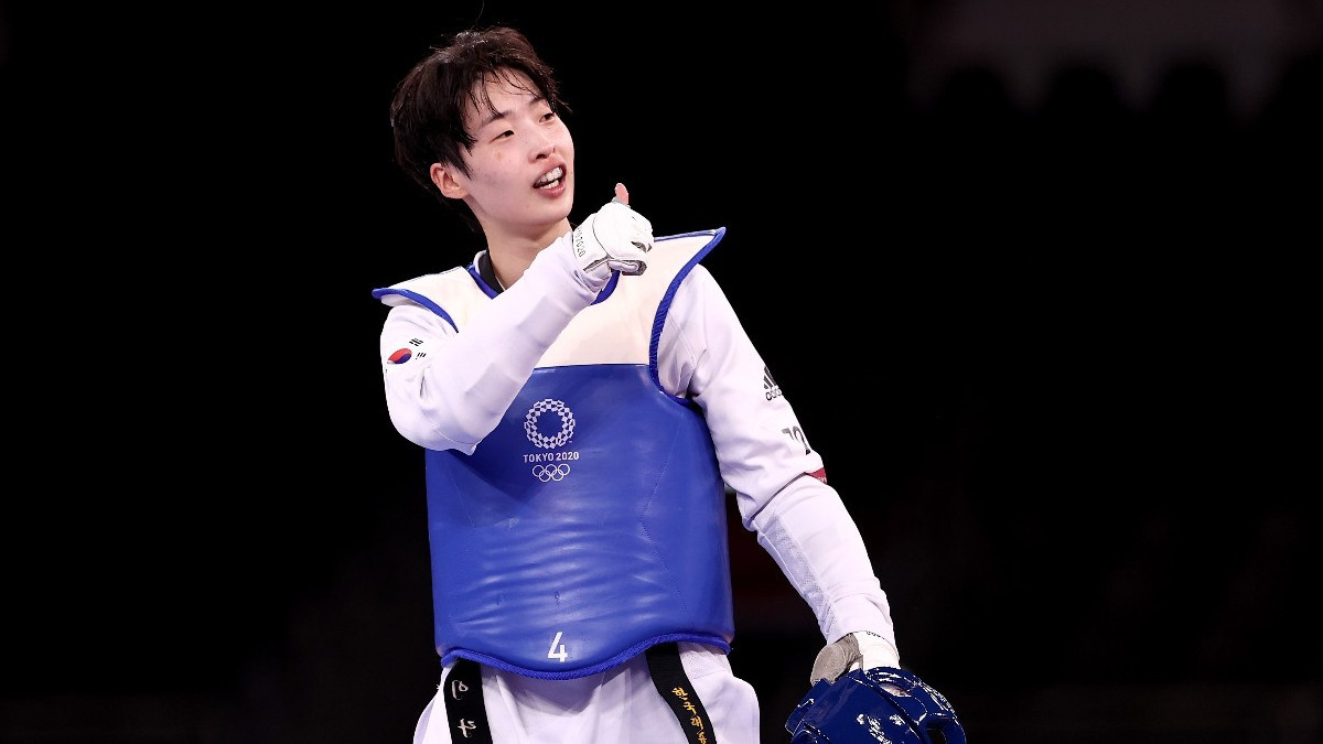 27 years old Lee Da-bin is the returning Olympic silver medallist. GETTY IMAGES