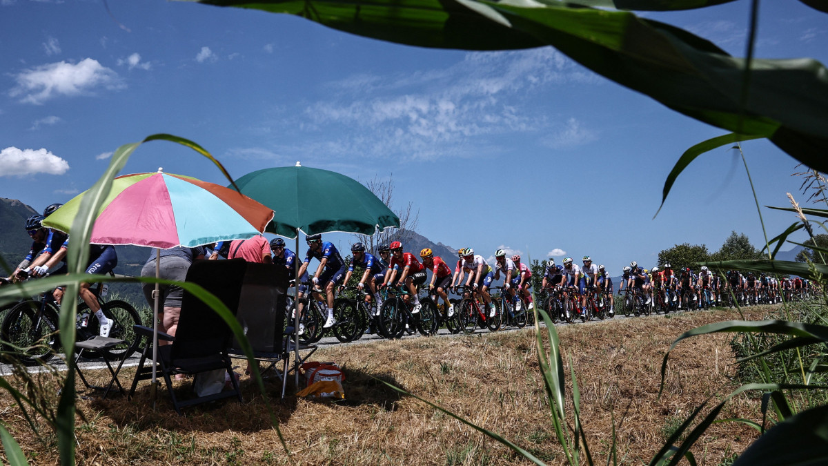 Cycling is always fighting against doping. GETTY IMAGES