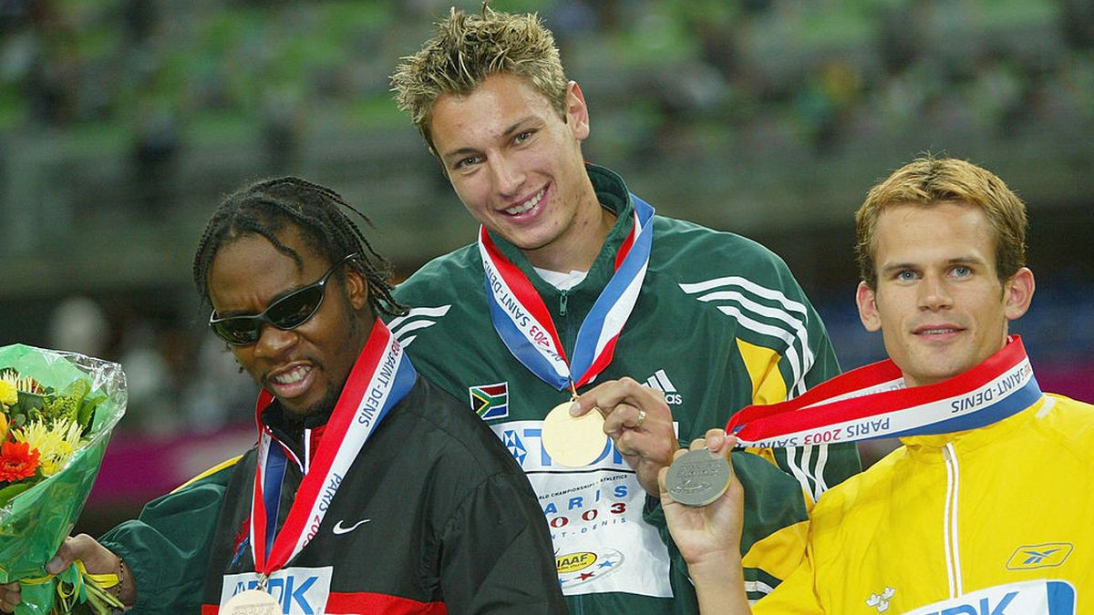Jacques Freitag, with Holm and Boswell at the 2003 World Championships in Paris. GETTY IMAGES
