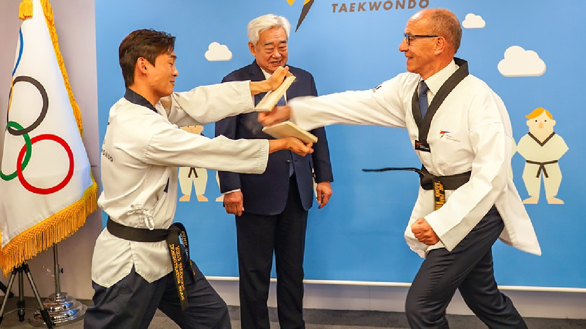 Taekwondo debuted at the FISU World University Games as an optional sport at Daegu 2003. WT