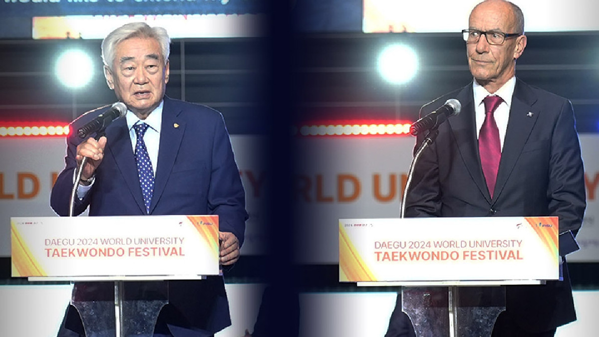 World Taekwondo President Dr. Chungwon Choue (left) and FISU President Mr. Leonz Eder. WT