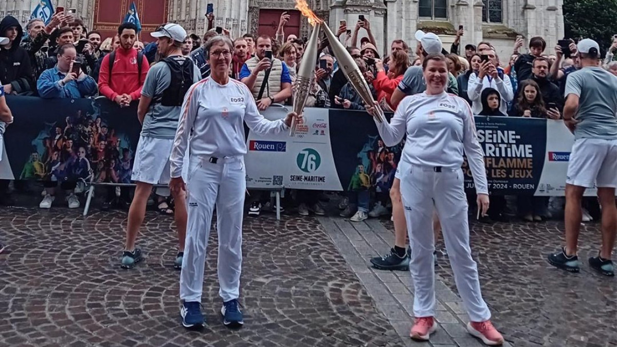 Torch Relay Stage 49: Seine-Maritime from Rouen to Le Havre. PARIS 2024