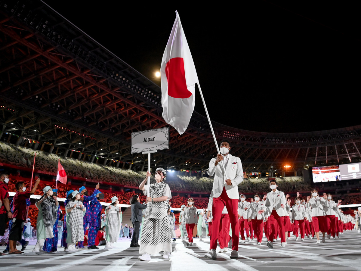 Japan's Olympic Team departs for Paris