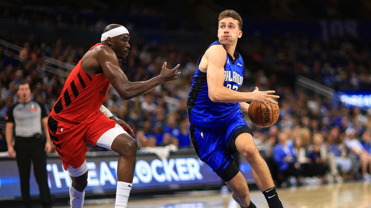 Magic's Franz Wagner driving to the basket during a NBA game in the last season. GETTY IMAGES