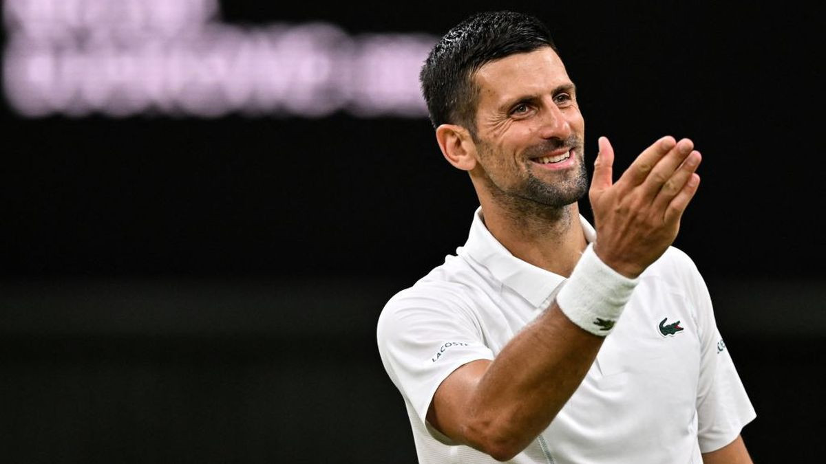 Djokovic reaches 13th Wimbledon semi-final without hitting a ball