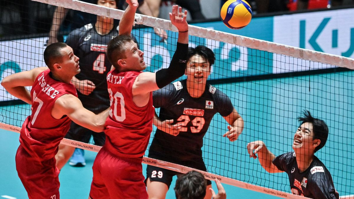 Volleyball match between national teams. GETTY IMAGES