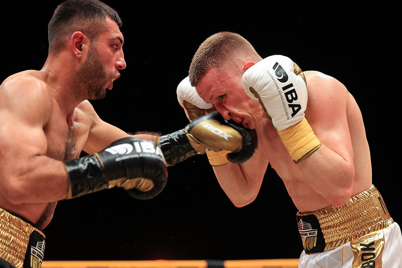 Albert Batyrgaziev defeated Jono Carroll for the WBA Super Featherweight title. IBA