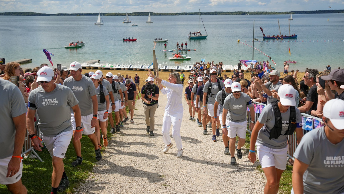 The Olympic Torch is one day closer to the Opening Ceremony on 26 July. PRÉFÈTE DE L'AUBE