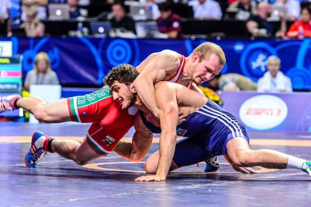 Bulgaria's Vladimir Dubov made the drop to 57kg and secured a ticket to Rio 2016