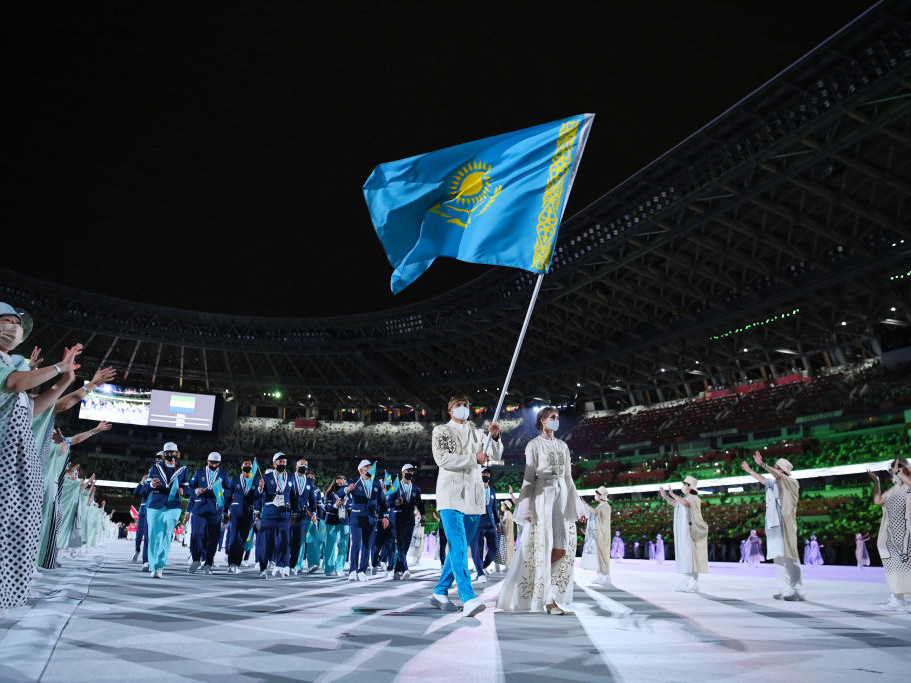 Kazakhstani athletes arrive in Paris ahead of Games