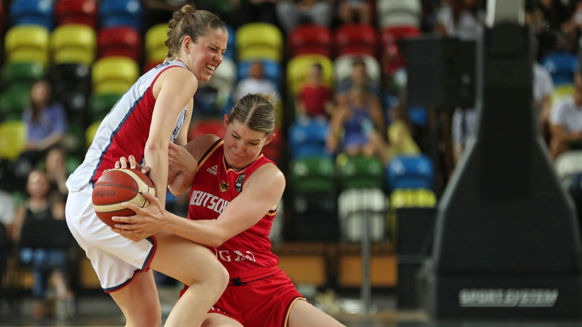 Germany and GB fighting for the ball during the Subway Summer Slam basketball match. GETTY IMAGES