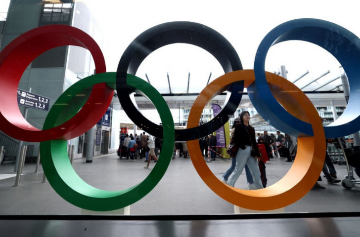 Warning of strike at Paris airport on the day of the Olympic opening ceremony. GETTY IMAGES
