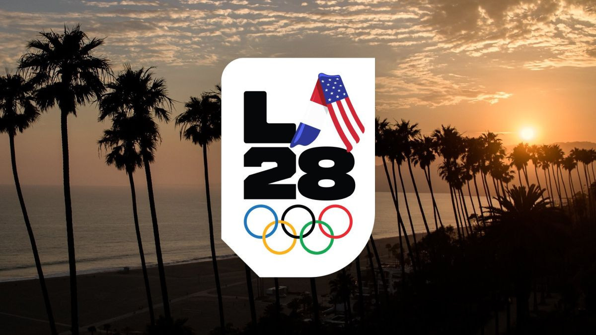 LA28 twins with Paris in its latest logo